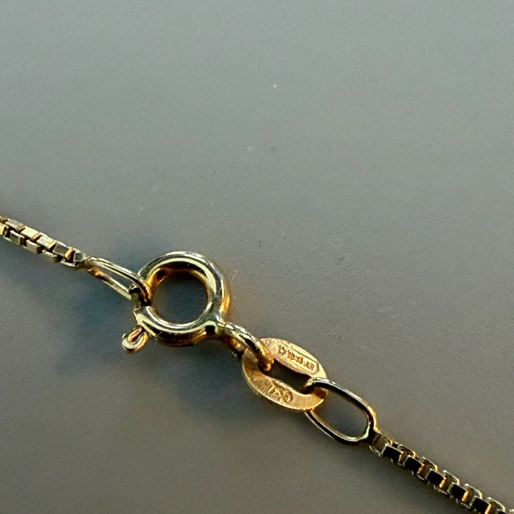 14k Solid 18in delicate box chain wishbone pendant - Picture 3 of 5